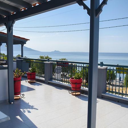 Angela Beach Apartments Votsalakia  Exteriér fotografie